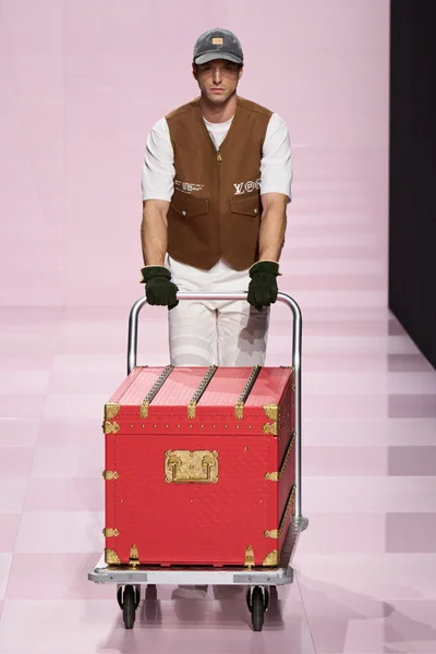 Look 79
